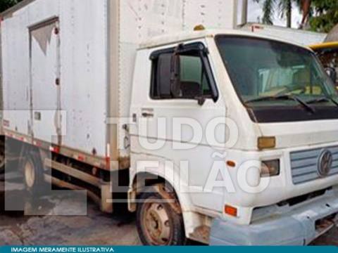 Caminhão Volkswagen 8.150 - 2002/2002