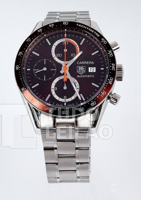 TAG HEUER. Carrera Calibre 16. CV2013-3. Relógio cronógrafo automático, na cor marrom metálico, bisel fixo marrom, submostradores prateados ...