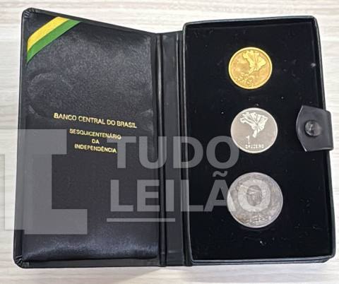 Colecionável. Estojo contendo três moedas brasileiras sendo: 1 cruzeiro e 20 cruzeiros em prata e 300 cruzeiros em ouro, comemorativas do Se...