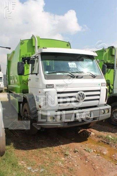 Caminhão VW 17-250E Placa: EQT6578 RENAVAM: 271712341 CHASSI: 9533N82T6BR118035 PREFIXO: 210079