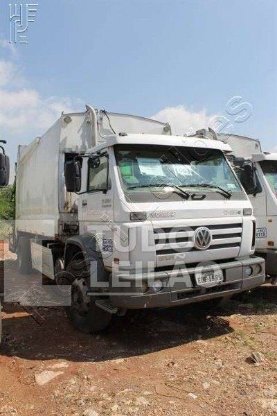 Caminhão VW 17-250E Placa: EUF1585 RENAVAM: 272728691 CHASSI: 9533N82TXBR119673 PREFIXO: 210130