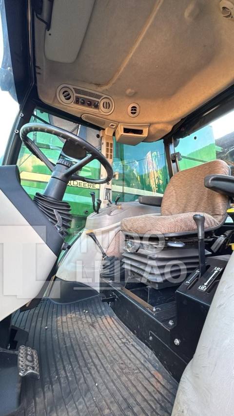 TRATOR JOHN DEERE 5078E ANO 2014