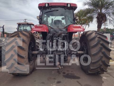 TRATOR CASE PUMA 230