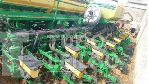 PLANTADEIRA JOHN DEERE CSS 2117 ANO 2022