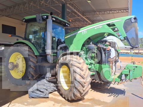 TRATOR JOHN DEERE 8320R
