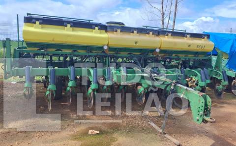 PLANTADEIRA JOHN DEERE 2113