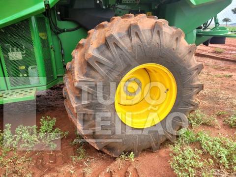 COLHEITADEIRA JOHN DEERE S770 COM PLATAFORMA 735FD