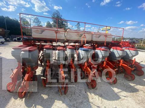 PLANTADEIRA KUHN PG 1300