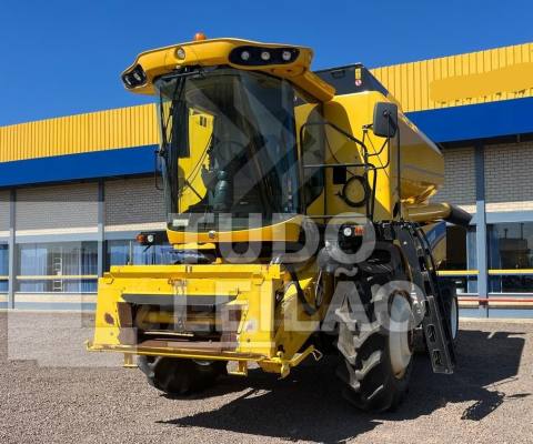 COLHEITADEIRA NEW HOLLAND TX 4.90