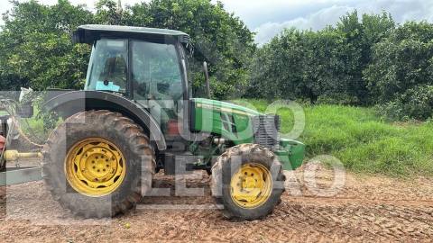 TRATOR JOHN DEERE 5080E ANO 2021