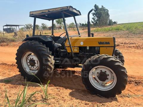 TRATOR VALTRA 785