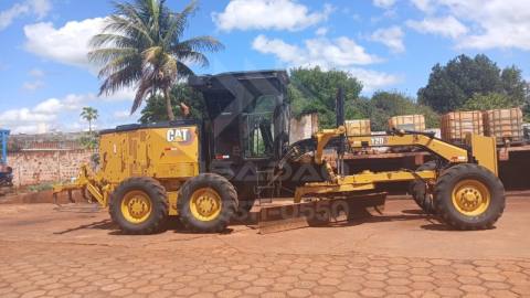 MOTONIVELADORA CATERPILLAR 140K ANO 2021