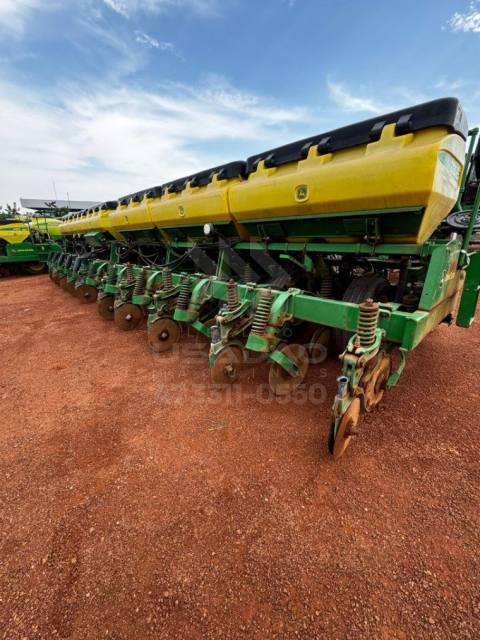 PLANTADEIRA JOHN DEERE 2122