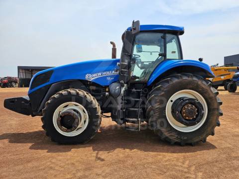 TRATOR NEW HOLLAND T8 385