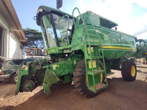 COLHEITADEIRA JOHN DEERE 9570 STS COM PLATAFORMA 625
