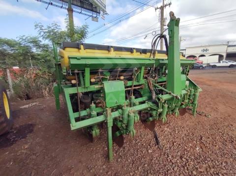 PLANTADEIRA JOHN DEERE 1109