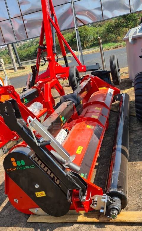 TRITURADOR HMAGRO MILENIA 4300 ANO 2022